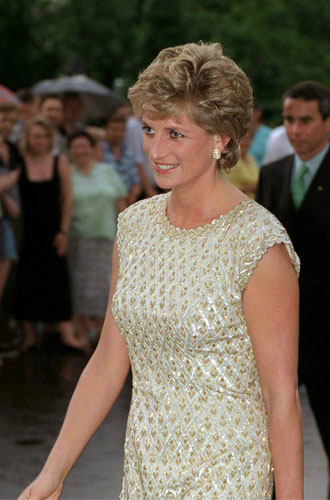 Леди Ди направляется на спектакль Леди Ди направляется на спектакль