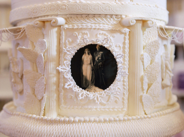 Фото №7 - Сладко: свадебные торты на королевских свадьбах