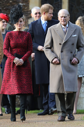 Фото №3 - Неправильное Рождество королевской семьи Великобритании