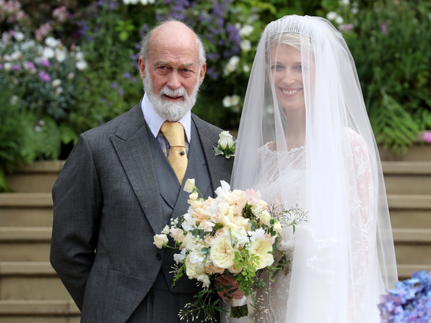 Фото №2 - Папины дочки: самые трогательные фото королевских невест с отцами