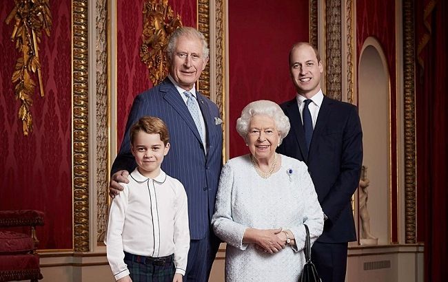 Елизавета II не на шутку обеспокоена, что Меган Маркл и принц Гарри фактически оградили ее от общения с правнуком